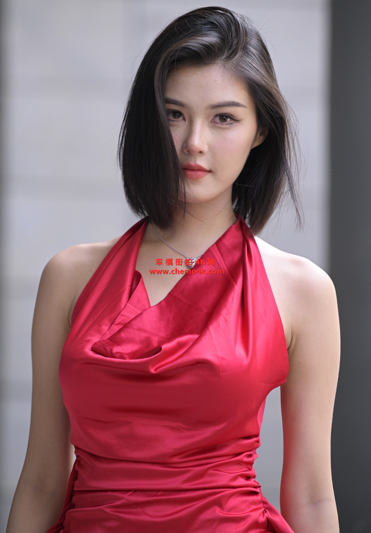 百万粉丝网红车模程儿外拍写真花絮照片,大尺度露背超短裙、美腿光脚,放大可看清肌肤纹理,高清8K、4K分辨率原图无修生图下载 百万粉丝网红车模程儿外拍写真花絮照片,大尺度露背超短裙、美腿光脚,放大可看清肌肤纹理,高清8K、4K分辨率原图无修生图下载
