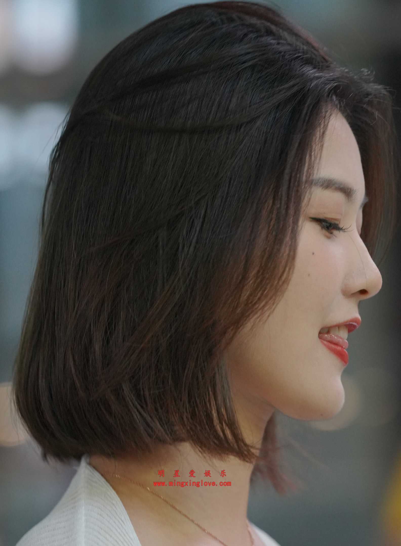 百万粉丝网红车模程儿街拍花絮照片,大尺度爆乳露胸、超短裤美腿,放大可看清肌肤纹理,高清8K分辨率原图无修生图下载 百万粉丝网红车模程儿街拍花絮照片,大尺度爆乳露胸、超短裤美腿,放大可看清肌肤纹理,高清8K分辨率原图无修生图下载